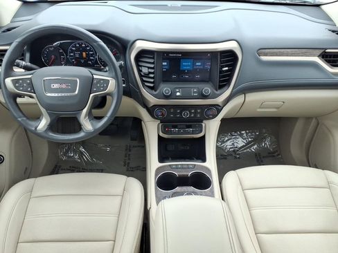 Used 2022 GMC Acadia Denali w/ Denali Ultimate Package FWD image 22