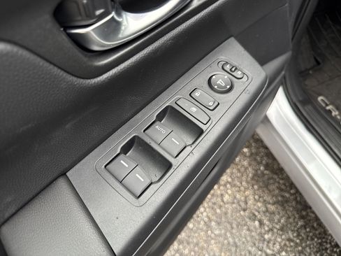 Certified 2025 Honda CR-V LX image 17