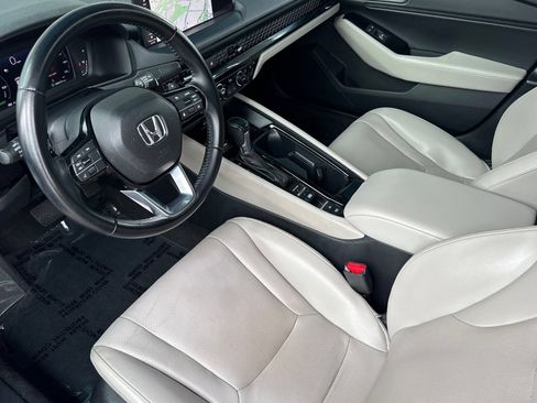 Certified 2023 Honda Accord Touring image 10