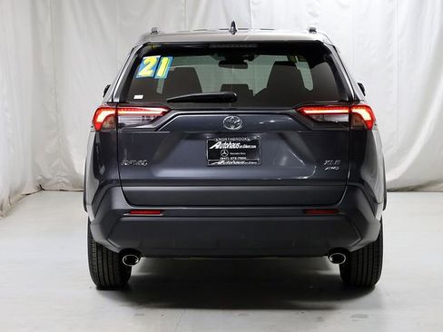 Used 2021 Toyota RAV4 XLE w/ Convenience Package AWD/4WD image 6