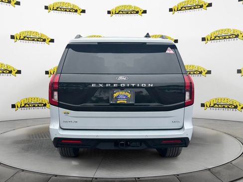 New 2026 Ford Expedition Max Active RWD image 4