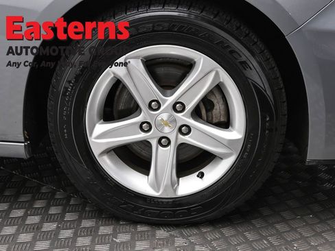 Used 2023 Chevrolet Malibu LT image 31