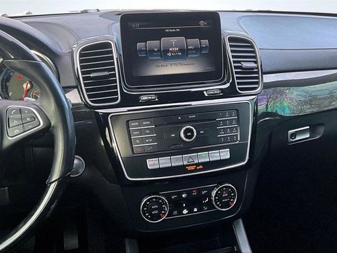 Used 2018 Mercedes-Benz GLS 450 GLS450 4MATIC image 9