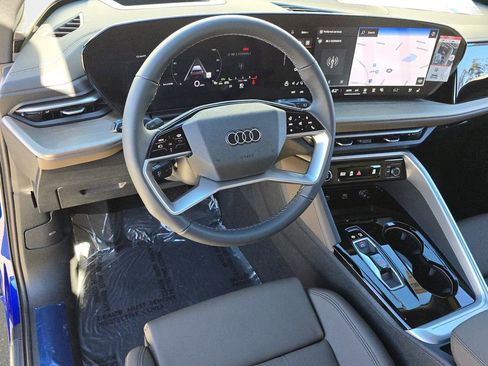 New 2025 Audi Q5 Premium Plus image 16