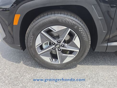 Used 2026 Hyundai Tucson SEL FWD image 9