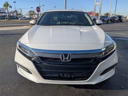 Used 2019 Honda Accord LX image 9