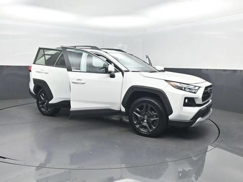 Used 2024 Toyota RAV4 Adventure AWD/4WD image 41