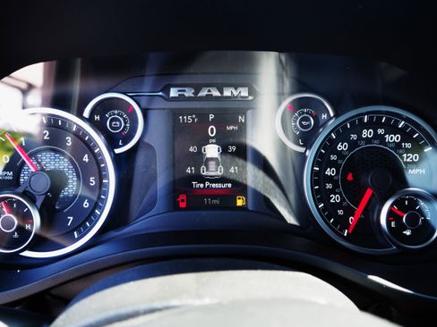 New 2026 RAM 1500 Lone Star image 29