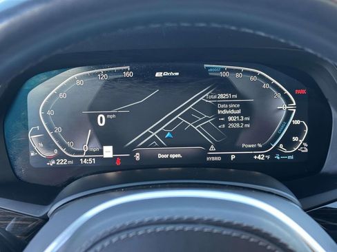 Used 2023 BMW X5 xDrive45e w/ M Sport Package image 25