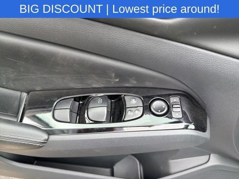 Used 2025 Nissan Altima 2.5 SL FWD image 22