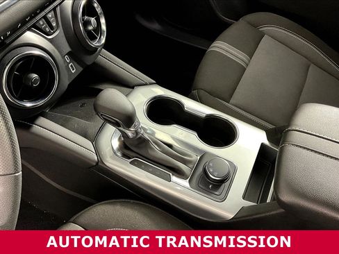 Used 2024 Chevrolet Blazer LT w/ Convenience Package FWD image 16