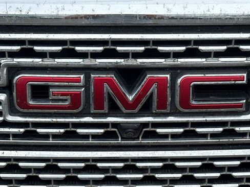 Used 2020 GMC Sierra 1500 Denali w/ Denali Ultimate Package AWD/4WD image 46