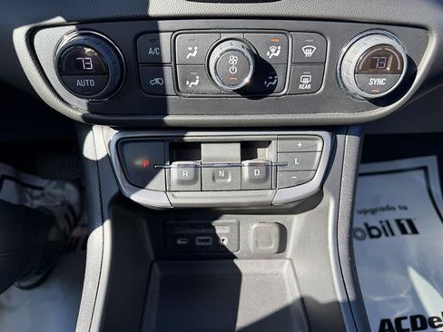 Used 2022 GMC Terrain AT4 w/ Infotainment Package II AWD/4WD image 42