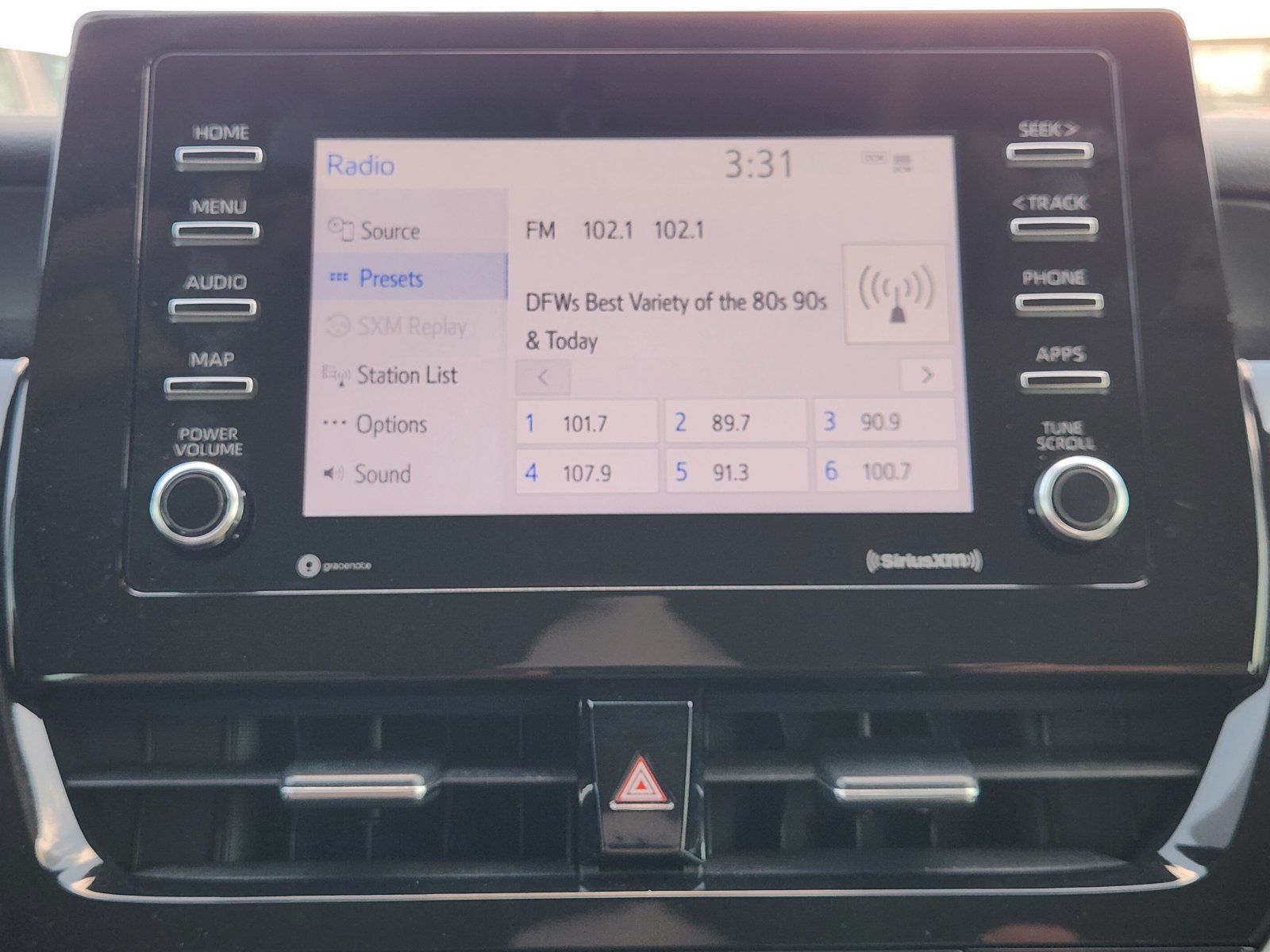 Used 2024 Toyota Camry LE FWD image 18