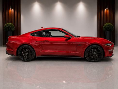 Used 2021 Ford Mustang GT Premium RWD image 4