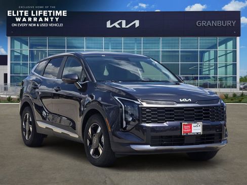 Used 2026 Kia Sportage LX w/ LX Convenience Package FWD image 3