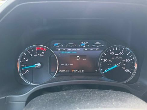Used 2019 Ford F350 Lariat w/ Chrome Package AWD/4WD image 13