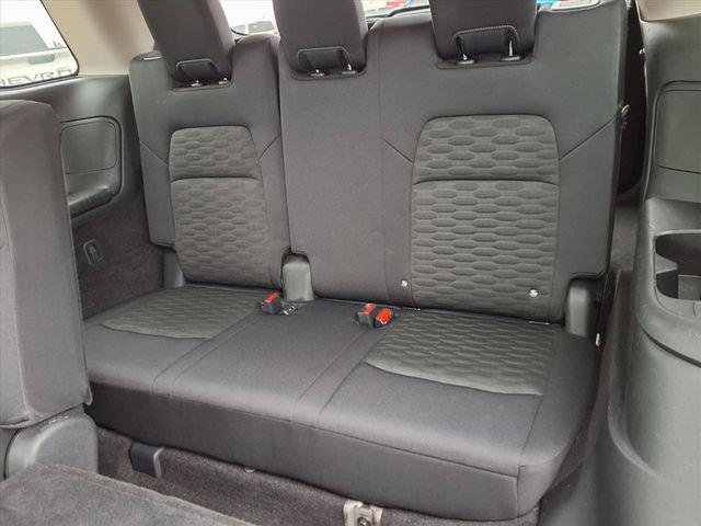 Used 2024 Nissan Pathfinder SV AWD/4WD image 11