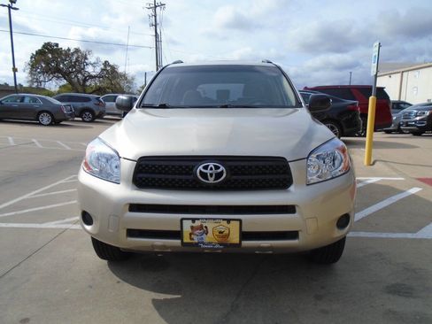 Used 2008 Toyota RAV4 2WD image 2