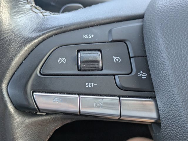 Used 2024 Cadillac XT4 Premium Luxury AWD/4WD image 27