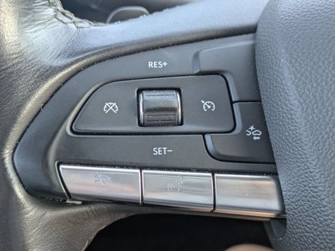 Used 2024 Cadillac XT4 Premium Luxury AWD/4WD image 27