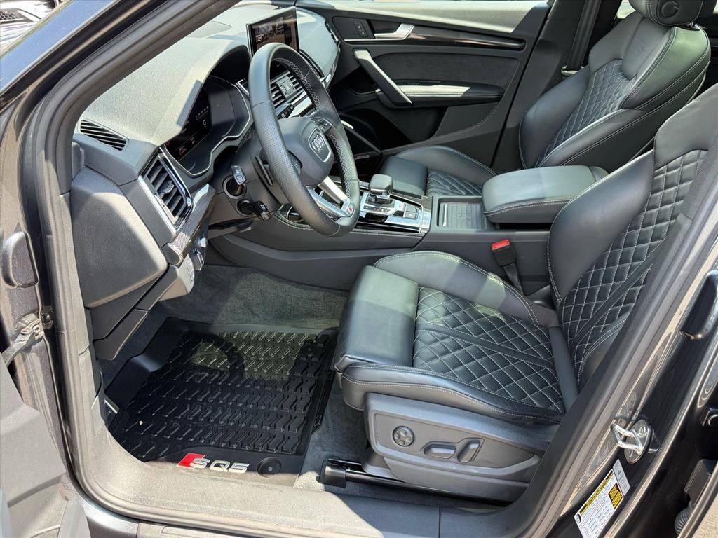 Certified 2023 Audi SQ5 Prestige w/ Prestige Package AWD/4WD image 10