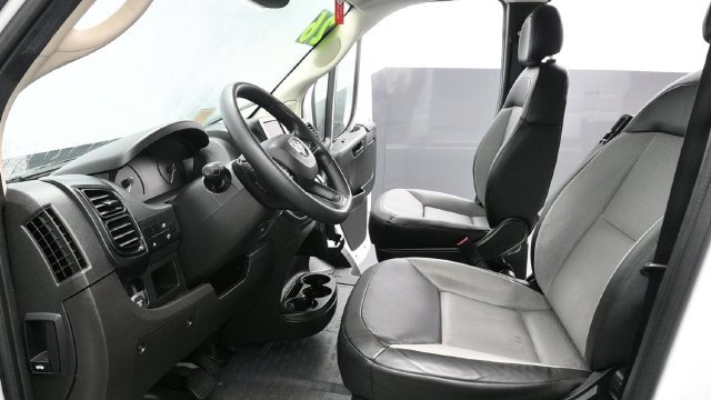 Used 2026 RAM ProMaster 2500 w/ Convenience Group FWD image 15