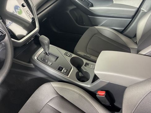 Certified 2025 Subaru Crosstrek 2.0i Premium image 28