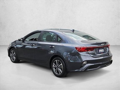 Used 2023 Kia Forte LXS FWD image 8