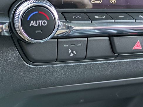 New 2026 MAZDA MAZDA3 Carbon image 24