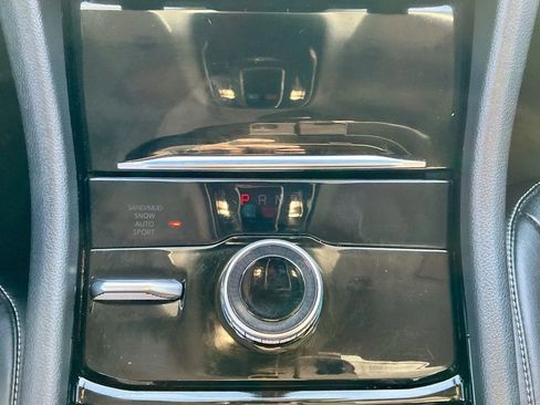 Used 2022 Jeep Grand Cherokee L Limited image 35