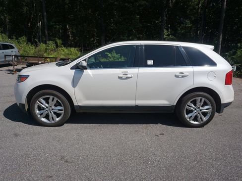 Used 2014 Ford Edge Limited w/ Equipment Group 301A FWD image 18