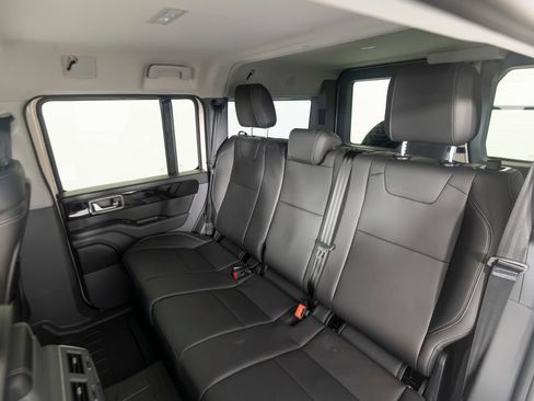 New 2026 INEOS Grenadier Fieldmaster Edition AWD/4WD image 35