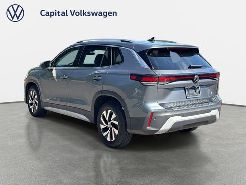 Certified 2025 Volkswagen Tiguan S FWD image 7