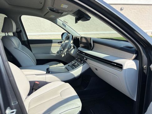 Used 2023 Hyundai Palisade Limited AWD/4WD image 10