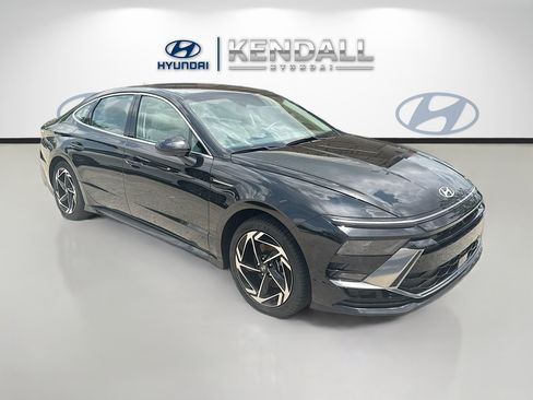 Used 2026 Hyundai Sonata SEL FWD image 1