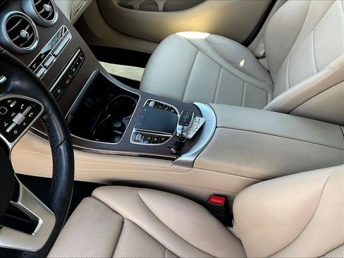 Certified 2022 Mercedes-Benz GLC 300 4MATIC image 20