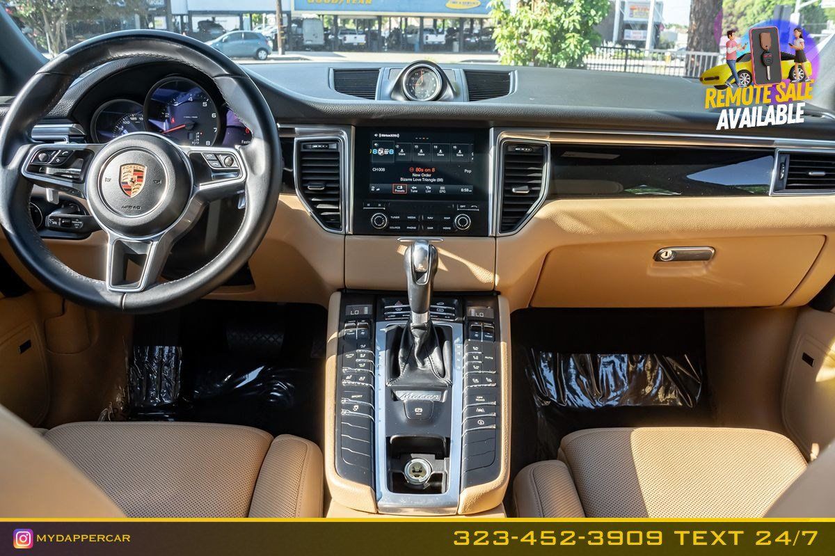 Used 2018 Porsche Macan AWD/4WD image 21