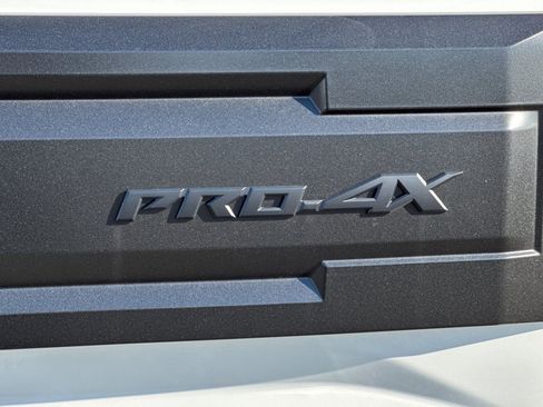 New 2026 Nissan Frontier PRO-4X w/ Pro-4x Convenience Package image 22