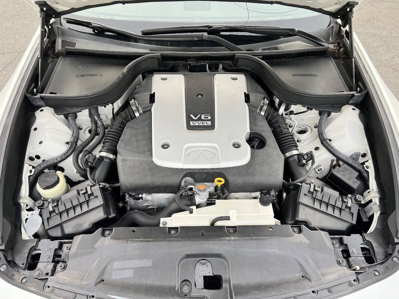 Used 2013 INFINITI G37 Journey w/ Premium Pkg RWD image 15