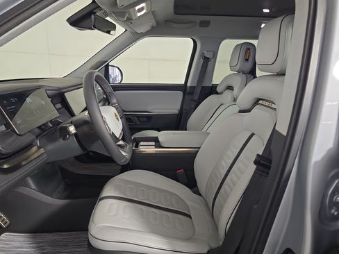 Used 2023 Rivian R1S Adventure Quad AWD/4WD image 20