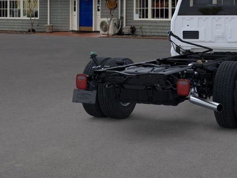 New 2025 Ford F350 XL AWD/4WD image 21