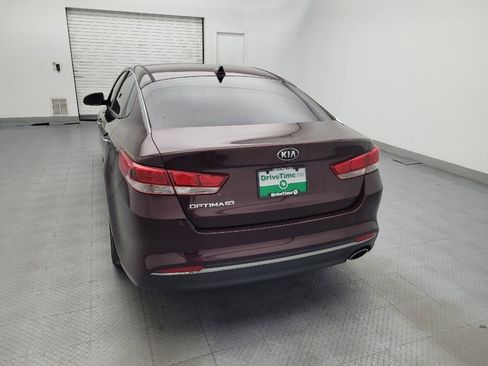Used 2018 Kia Optima LX FWD image 6