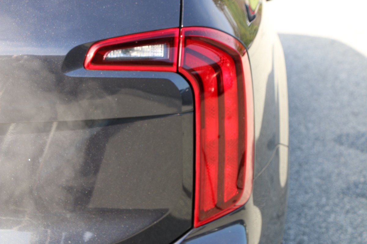 Used 2025 Kia Telluride S FWD image 6