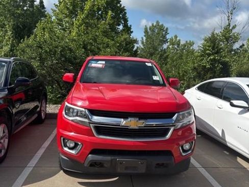 Used 2016 Chevrolet Colorado LT w/ LT Convenience Package AWD/4WD image 2