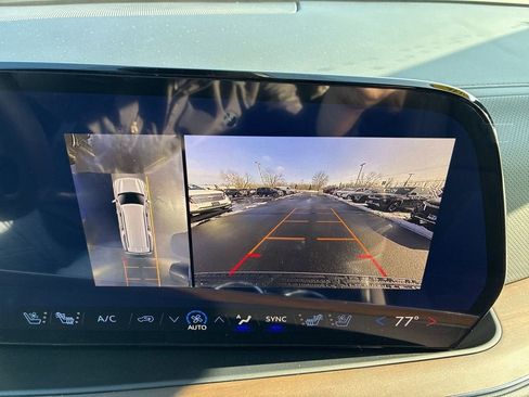 New 2026 Chevrolet Suburban High Country image 13