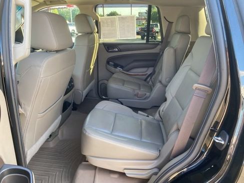 Used 2018 Chevrolet Tahoe Premier RWD image 27