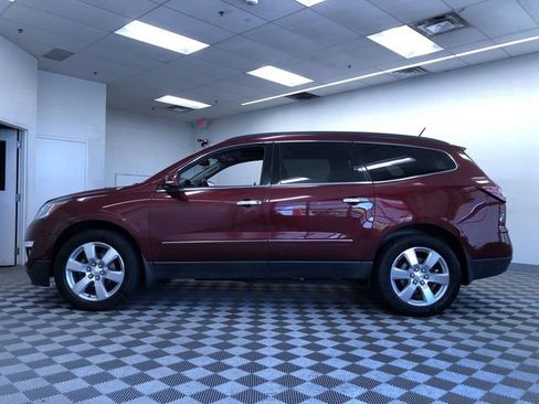 Used 2016 Chevrolet Traverse LTZ AWD/4WD image 3