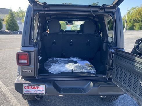 New 2025 Jeep Wrangler Sport S image 7