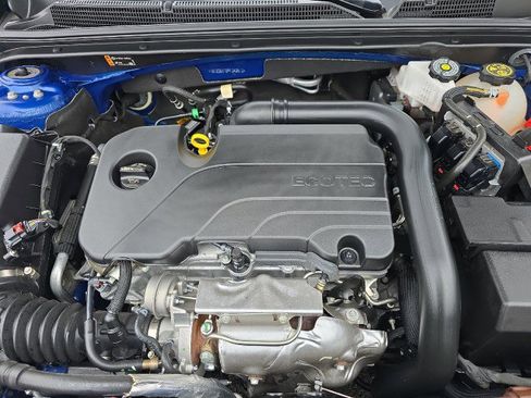 Used 2023 Chevrolet Malibu LT image 42